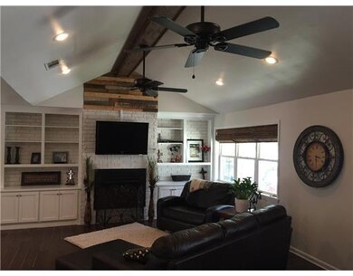 341 Holly Moore Dr, Pineville, LA 71360 - photo 4