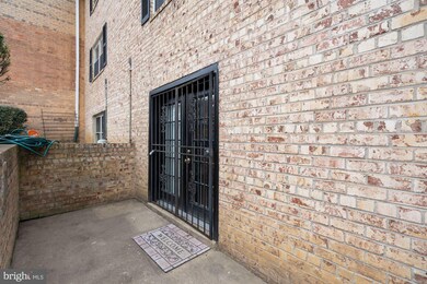 405 N Beauregard St unit 405, Alexandria, VA 22312 - photo 3