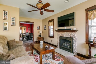 18 N Warner St, Woodbury, NJ 08096 - photo 7