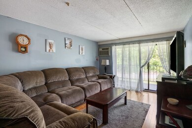 575 Broad St unit 204, East Weymouth, MA 02189 - photo 6