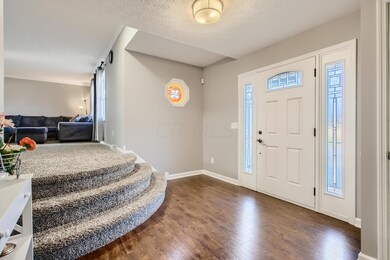 06 Foyer