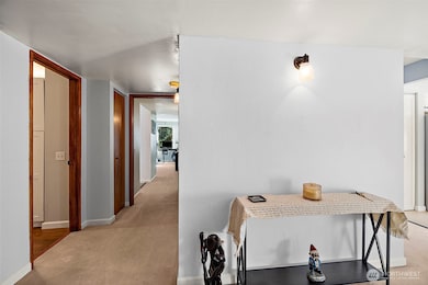 17417 Ashworth Ave N unit 201, Shoreline, WA 98133 - photo 3