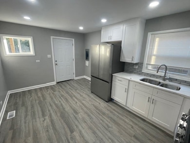 432 Hickory St unit 2, Chicago Heights, IL 60411 - photo 5