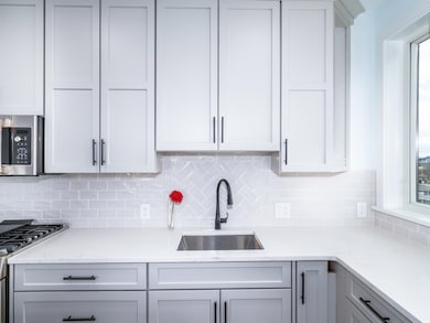 3316 Kennedy Blvd unit 201, Jc, Heights, NJ 07307 - photo 3