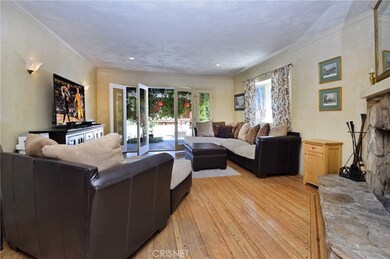 22442 Maycotte Rd, Woodland Hills, CA 91364 - photo 5