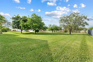 5901 SW 164th Terrace, Southwest Ranches, FL 33331 - photo 4