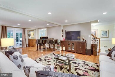 8300 Epinard Ct, Annandale, VA 22003 - photo 5