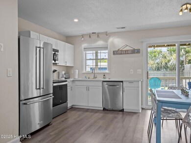 119 Center Dr unit 1, Atlantic Beach, NC 28512 - photo 6