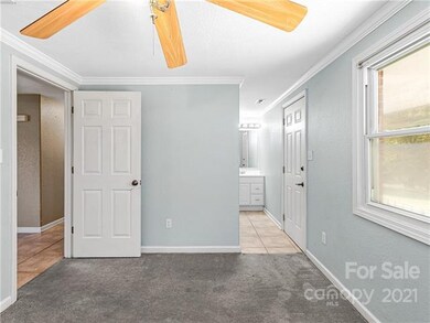 161 Wynnbrook Dr, Hendersonville, NC 28792 - photo 6