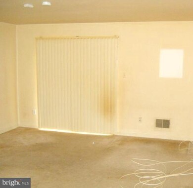 14483 Saint Germain Dr, Centreville, VA 20121 - photo 3