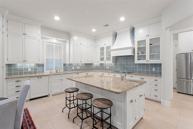 327 Meadowlakes Dr, Meadowlakes, TX 78654 - photo 7