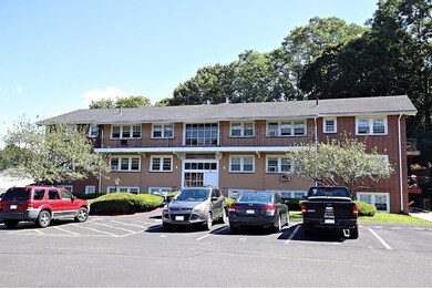 7 Austin Ct unit 7E, Saugus, MA 01906 - photo 3