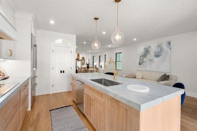 13 Palermo St, Cambridge, MA 02141 - photo 2