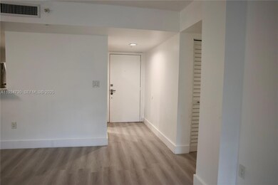 Horizons West unit 216, Miami, FL 33183 - photo 6