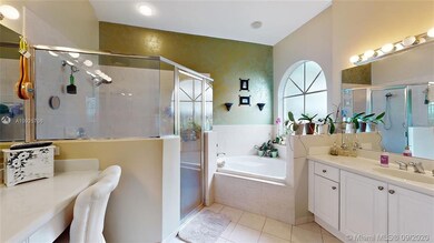 16536 SW 51st Terrace, Miami, FL 33185 - photo 2