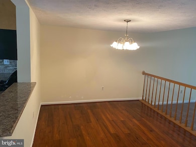 3107 Brinkley Station Dr, Temple Hills, MD 20748 - photo 5