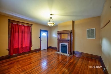 874 Chestnut St, Nelsonville, OH 45764 - photo 5