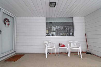 Covered front entry