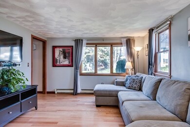 20 Jeffrey Rd, Billerica, MA 01821 - photo 4