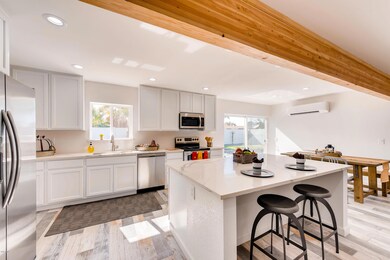 2313 W De-012-11-Kitchen-MLS_Size