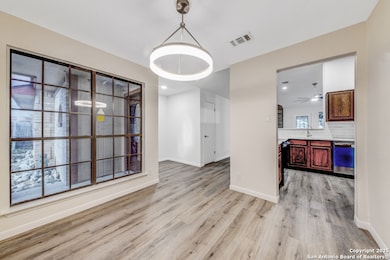 11702 Forest Hollow, Live Oak, TX 78233 - photo 7