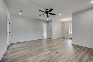 8 Dandelion Dr, Greenbrier, AR 72058 - photo 3