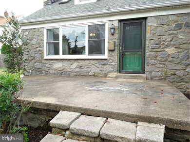 14 Highland Ave, Belmont Hills, PA 19004 - photo 3