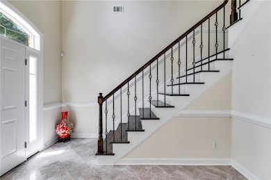 2-Story Foyer