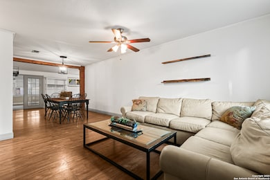 311 Hope Dr, San Antonio, TX 78228 - photo 2