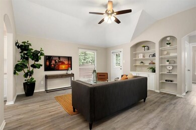 8341 Odell St, North Richland Hills, TX 76182 - photo 3