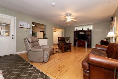 3 Margery Rd, Enfield, NH 03748 - photo 4