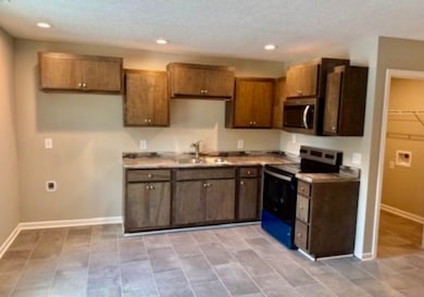 116 Looney St unit 1, Cowan, TN 37318 - photo 4