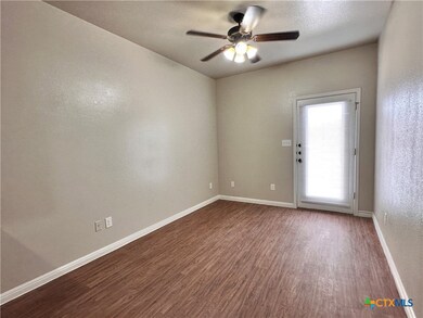 165 S Guadalupe St unit 213, San Marcos, TX 78666 - photo 2