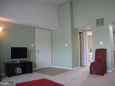 4546 28th Rd S unit F, Arlington, VA 22206 - photo 3