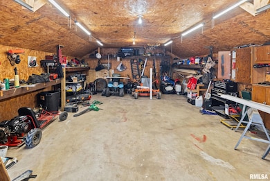 7302 Hoffman Rd, Centralia, IL 62801 - photo 6