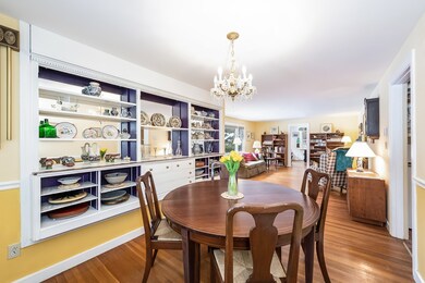 184 Concord Rd, Lincoln, MA 01773 - photo 4