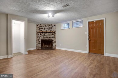 15401 Norwalk Ct, Bowie, MD 20716 - photo 7