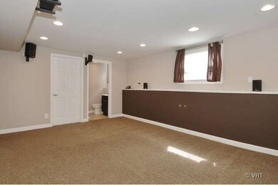 1541 Amarillo Dr, Carpentersville, IL 60110 - photo 6