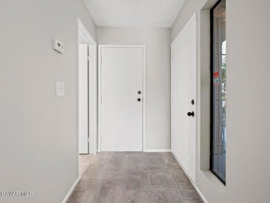 425 W Avenue j5 unit 35, Lancaster, CA 93534 - photo 6