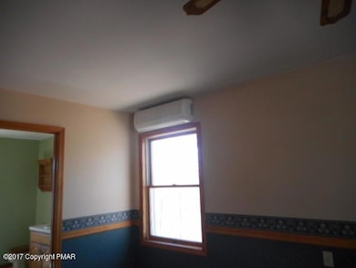 146 View Ct, Saylorsburg, PA 18353 - photo 7