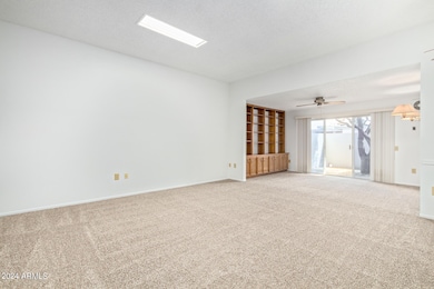 17209 N 106th Ave, Sun City, AZ 85373 - photo 5