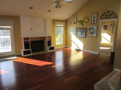 889 Pelham Ct, Westerville, OH 43081 - photo 3