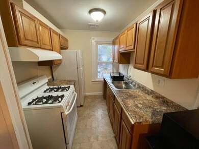 21 Alpine Ave unit 2, Fairhaven, MA 02719 - photo 4
