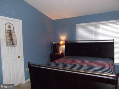 409 Fair Oaks Ave, Stafford, VA 22554 - photo 2