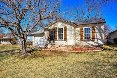 1219 W Munson St, Denison, TX 75020 - photo 3