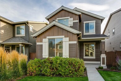 20795 NE Smoke Stack Ln, Bend, OR 97701 - photo 2