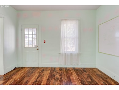 2727 E St, Washougal, WA 98671 - photo 3