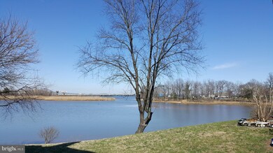 1334 Cox Cove Ct, Stoney Beach, MD 21226 - photo 3