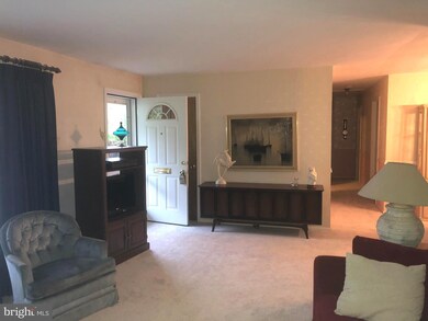 13022 Bellevue St, Beltsville, MD 20705 - photo 6