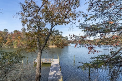 Private dock with direct access to Corrotoman